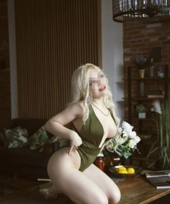 Анна, 24 года, 4 размер груди